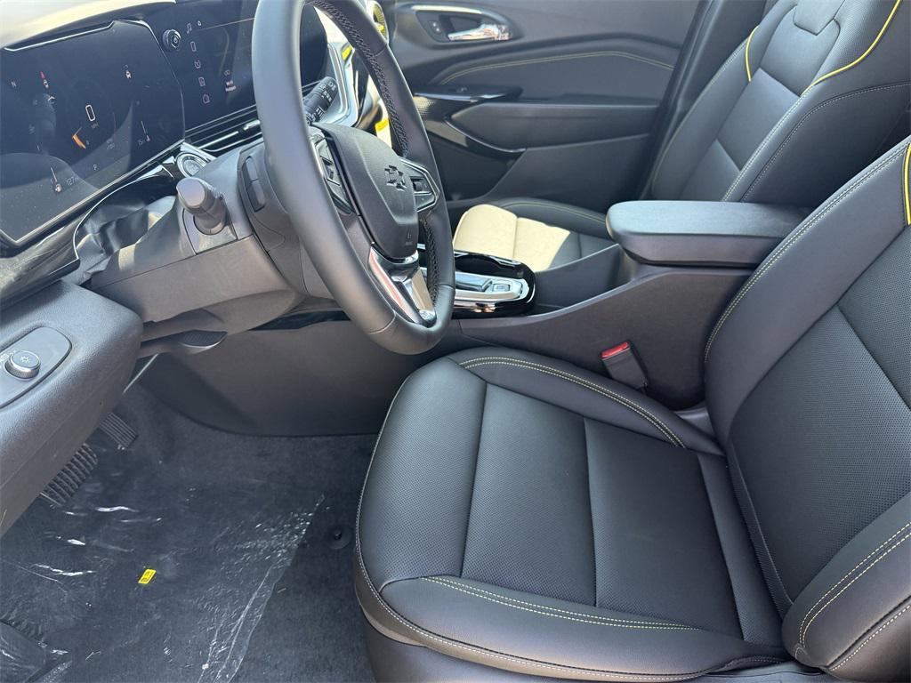 new 2025 Chevrolet Trax car, priced at $24,690