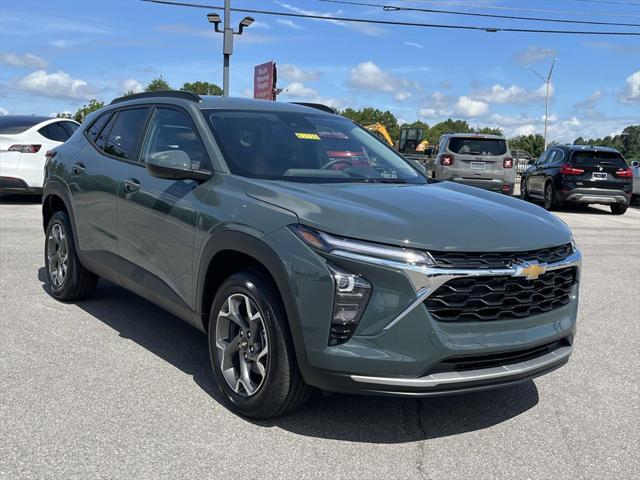 new 2025 Chevrolet Trax car, priced at $22,890