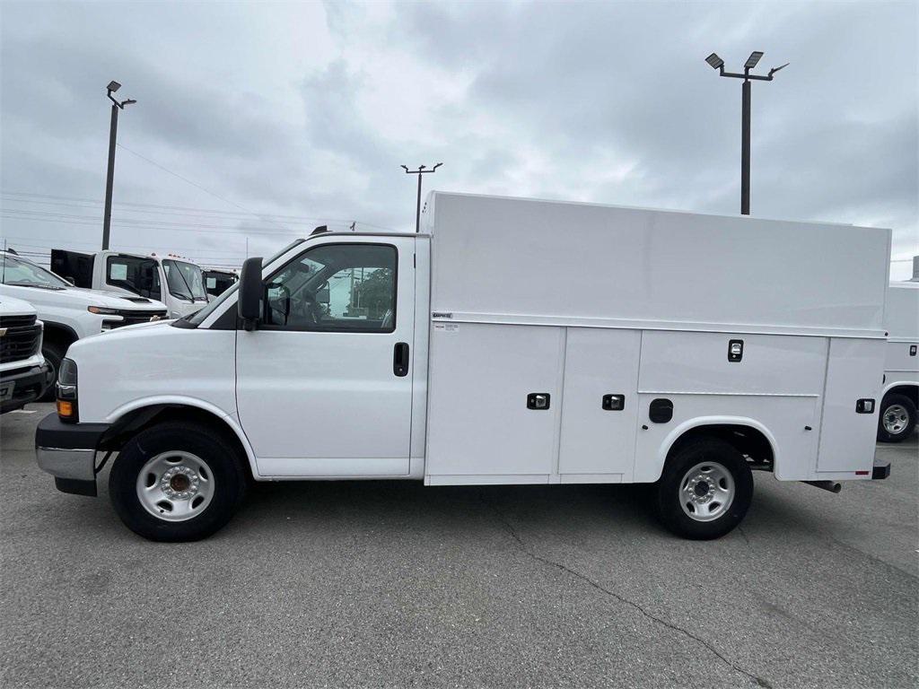 new 2024 Chevrolet Express 3500 car, priced at $65,550