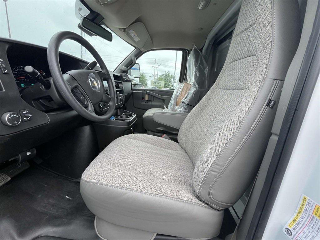 new 2024 Chevrolet Express 3500 car, priced at $65,550