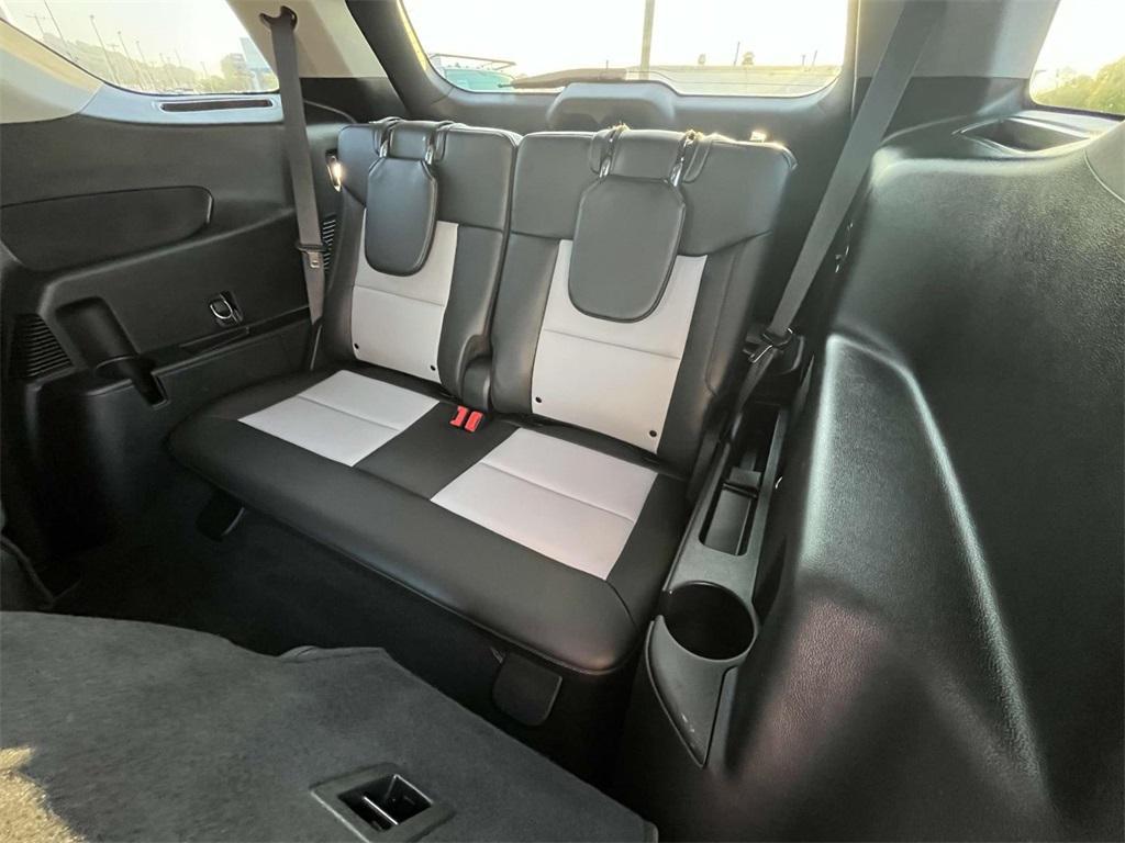 used 2022 Ford Explorer car, priced at $27,920