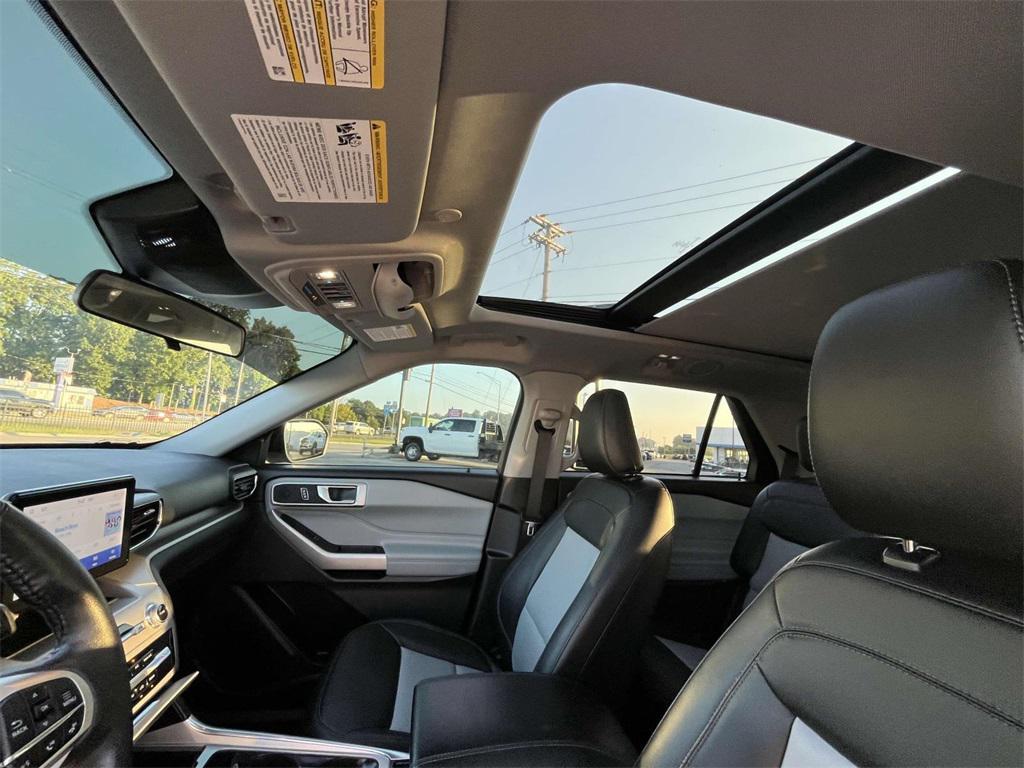 used 2022 Ford Explorer car, priced at $27,920