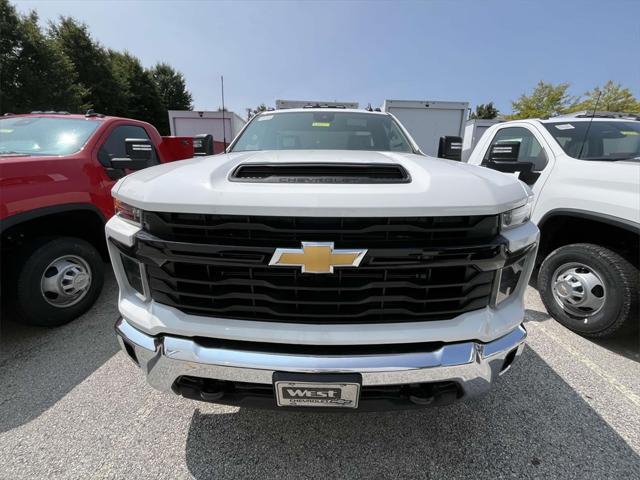 new 2024 Chevrolet Silverado 3500 car, priced at $48,108