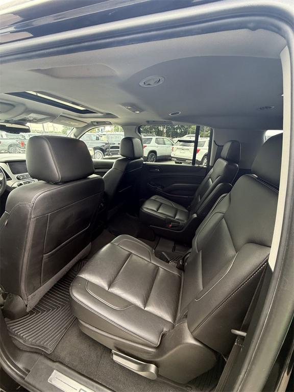 used 2020 GMC Yukon XL car, priced at $35,595