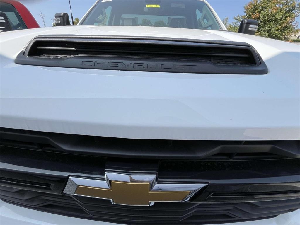 new 2024 Chevrolet Silverado 3500 car, priced at $48,108
