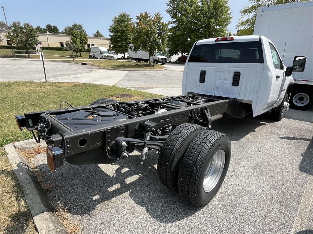 new 2024 Chevrolet Silverado 3500 car, priced at $48,108