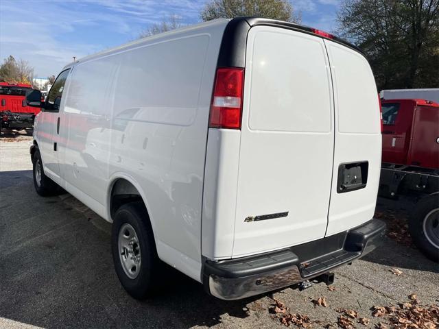 new 2025 Chevrolet Express 2500 car, priced at $48,173