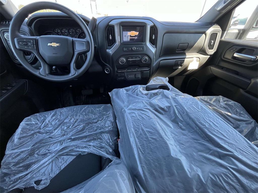 new 2024 Chevrolet Silverado 2500 car, priced at $59,999