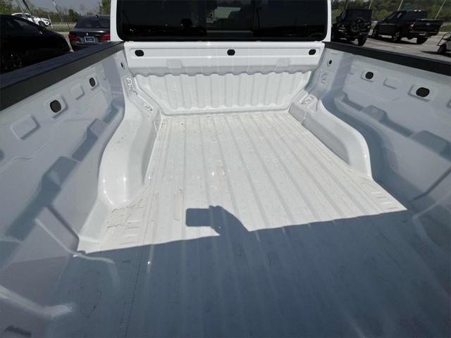 new 2025 Chevrolet Colorado car, priced at $45,315