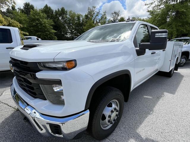 new 2024 Chevrolet Silverado 3500 car, priced at $68,245