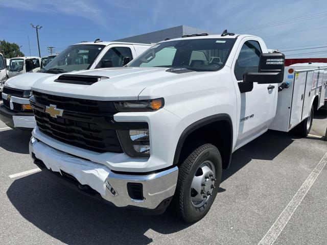 new 2024 Chevrolet Silverado 3500 car, priced at $75,212