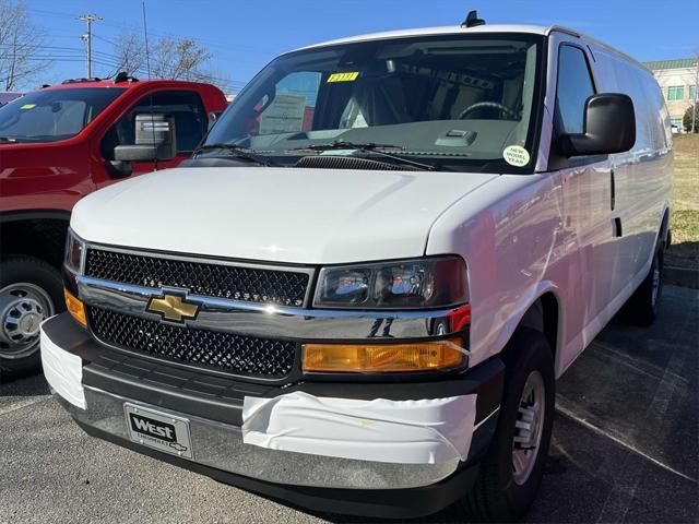 new 2025 Chevrolet Express 2500 car, priced at $48,073