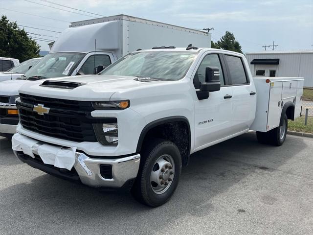 new 2024 Chevrolet Silverado 3500 car, priced at $68,226