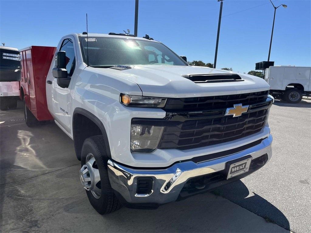 new 2024 Chevrolet Silverado 3500 car, priced at $69,350