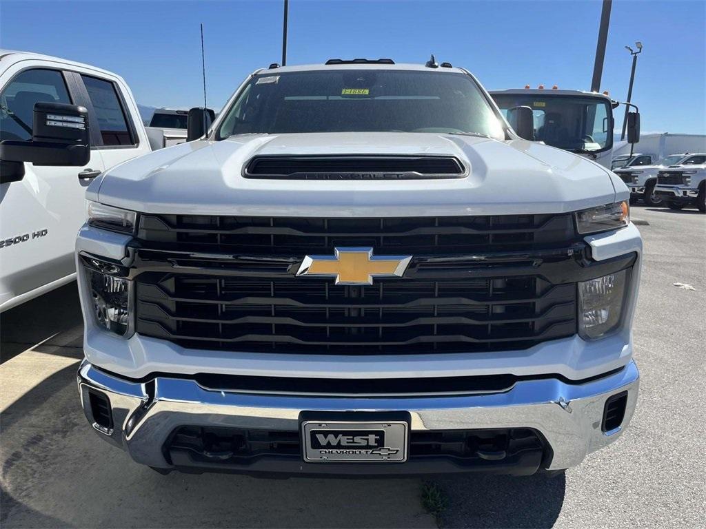 new 2024 Chevrolet Silverado 3500 car, priced at $69,350