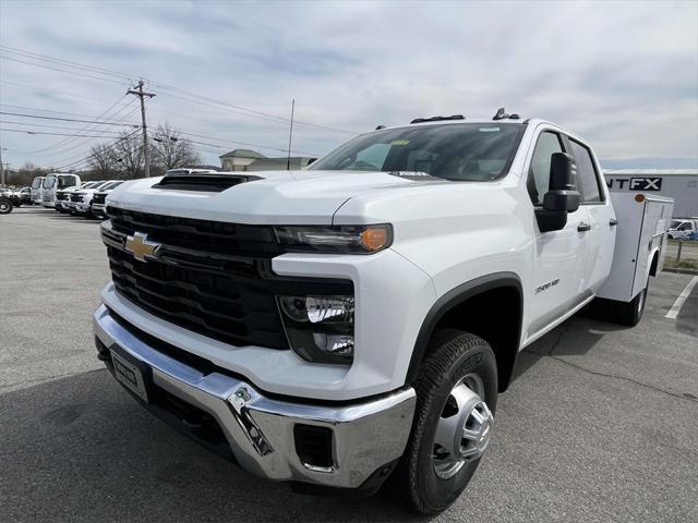 new 2024 Chevrolet Silverado 3500 car, priced at $65,818