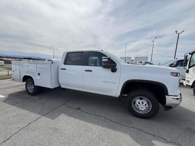 new 2024 Chevrolet Silverado 3500 car, priced at $65,818