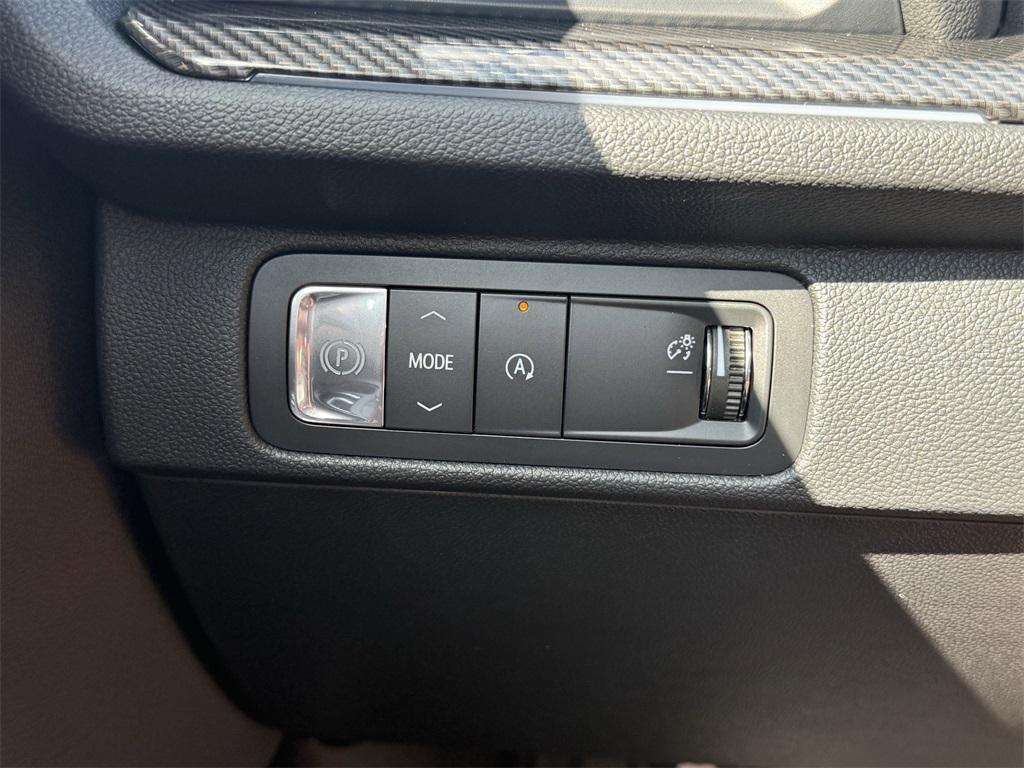 new 2026 Chevrolet Traverse car, priced at $56,415