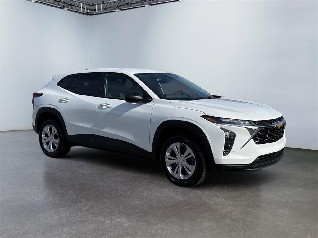 new 2026 Chevrolet Trax car, priced at $21,695