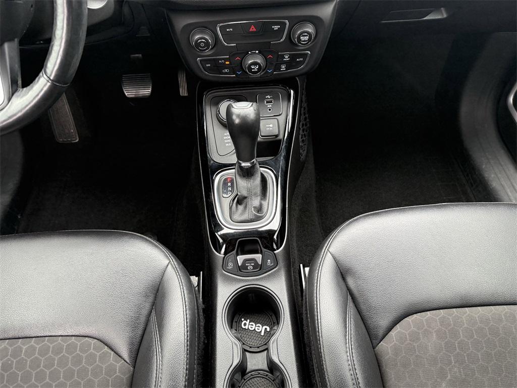 used 2020 Jeep Compass car, priced at $18,995