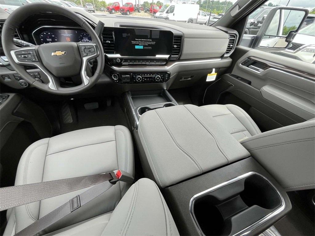 new 2025 Chevrolet Silverado 2500 car, priced at $71,770