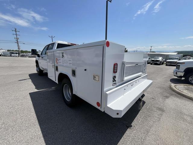 new 2024 Chevrolet Silverado 3500 car, priced at $55,513