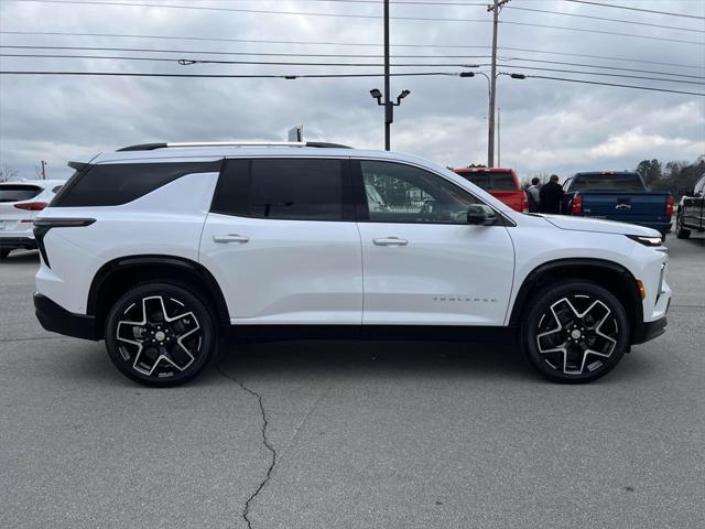 new 2025 Chevrolet Traverse car, priced at $59,840