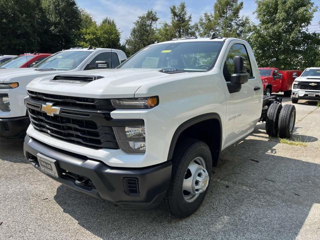 new 2024 Chevrolet Silverado 3500 car, priced at $47,433