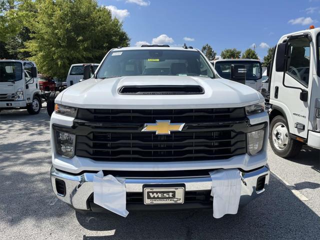 new 2024 Chevrolet Silverado 3500 car, priced at $48,108