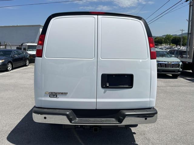 new 2025 Chevrolet Express 2500 car, priced at $47,673