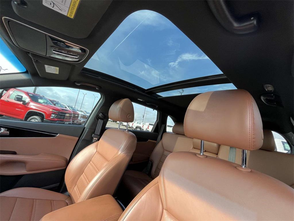 used 2019 Kia Sorento car, priced at $21,995