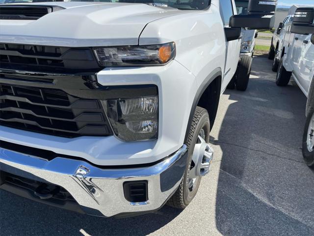 new 2024 Chevrolet Silverado 3500 car, priced at $69,527