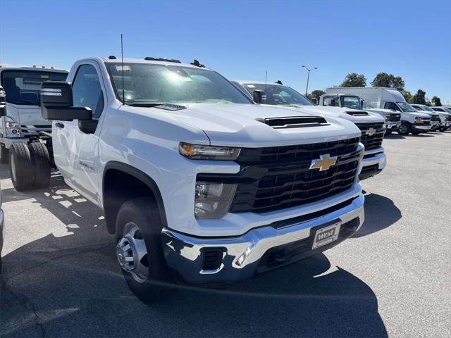 new 2024 Chevrolet Silverado 3500 car, priced at $69,527