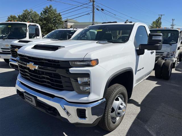 new 2024 Chevrolet Silverado 3500 car, priced at $69,527