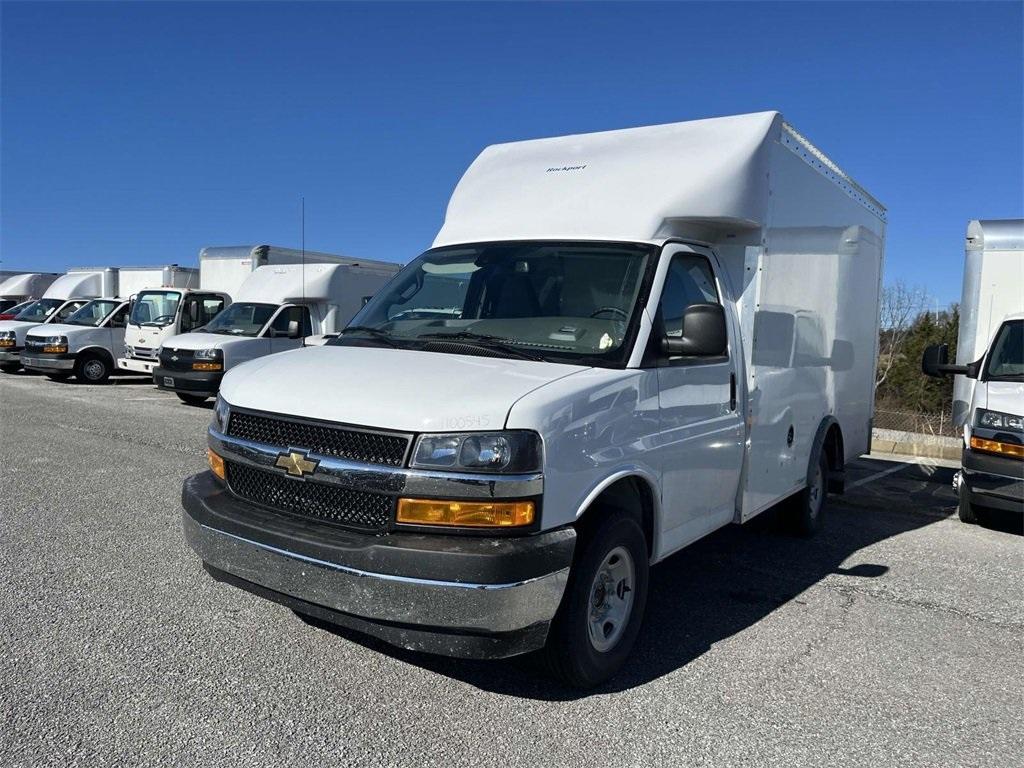 new 2025 Chevrolet Express 3500 car, priced at $53,500
