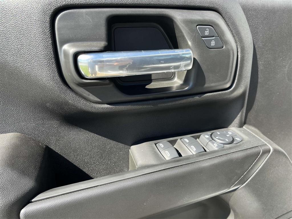 new 2024 Chevrolet Silverado 2500 car, priced at $58,999