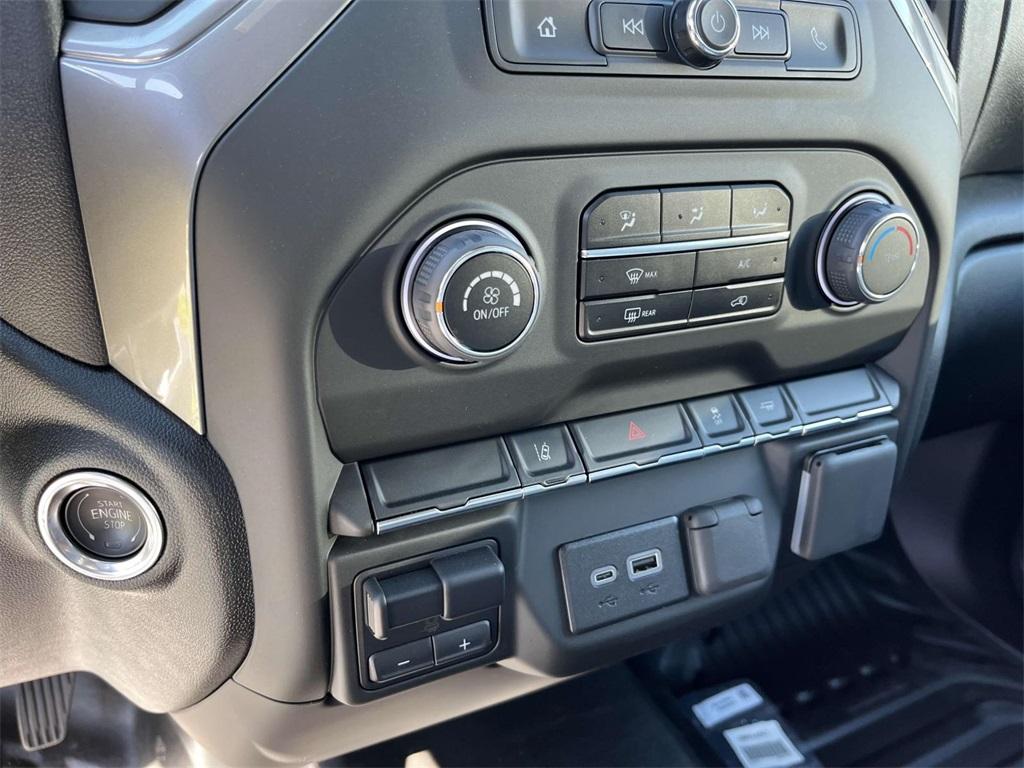 new 2024 Chevrolet Silverado 2500 car, priced at $58,999