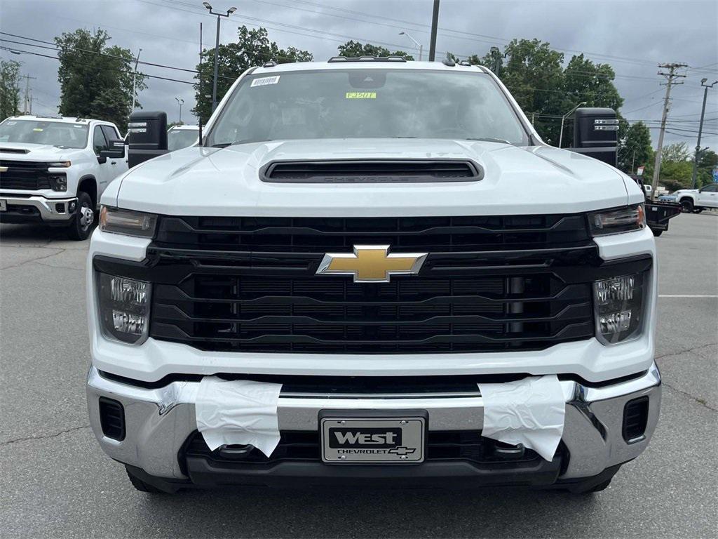 new 2025 Chevrolet Silverado 3500 car, priced at $64,999