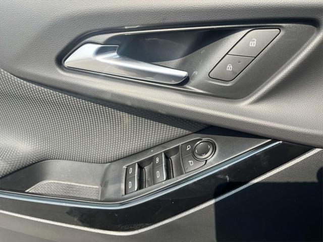 new 2026 Chevrolet Equinox car, priced at $32,590