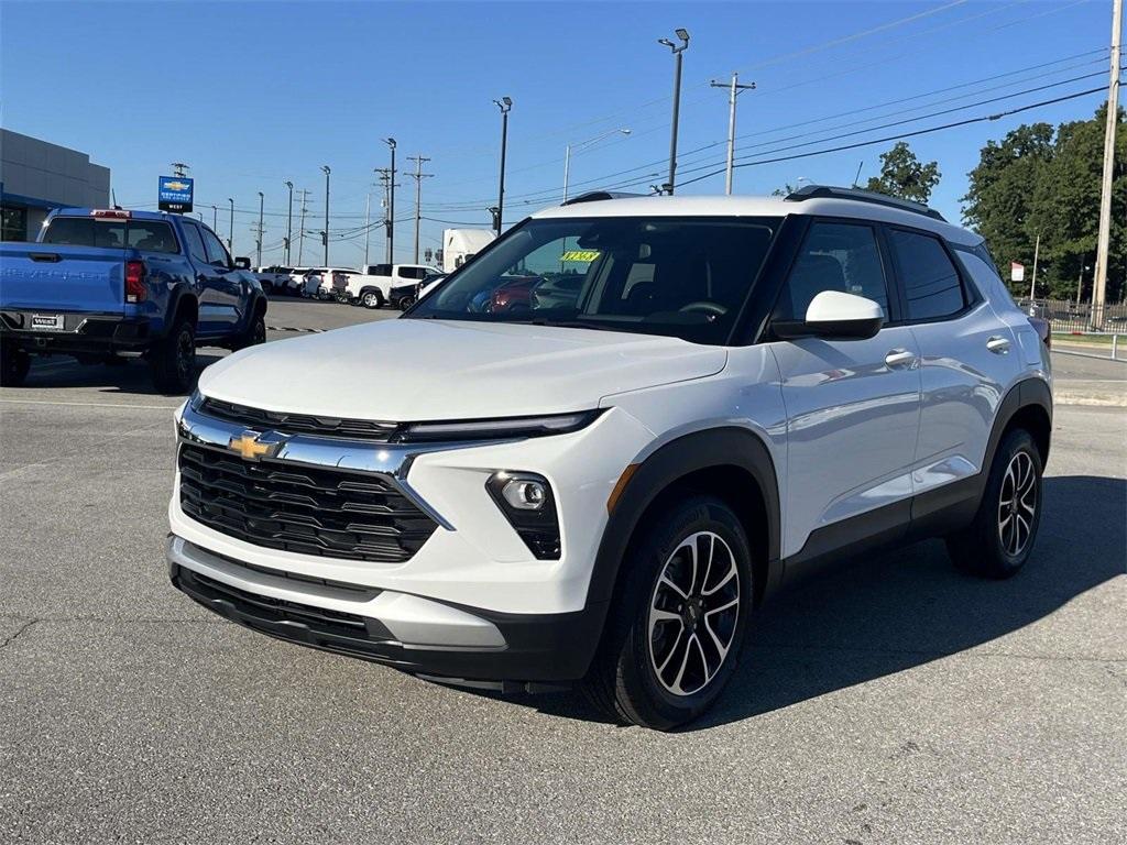 new 2026 Chevrolet TrailBlazer car, priced at $23,590