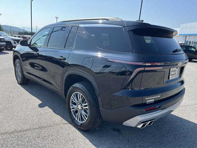 new 2025 Chevrolet Traverse car, priced at $38,695