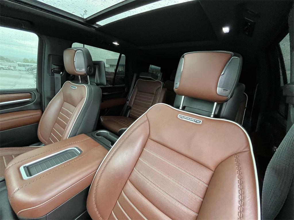 used 2024 GMC Yukon car, priced at $85,659