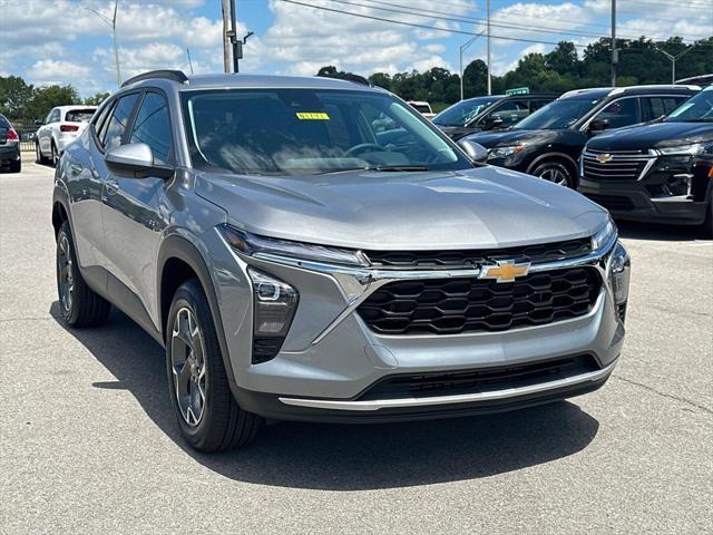 new 2025 Chevrolet Trax car, priced at $24,985