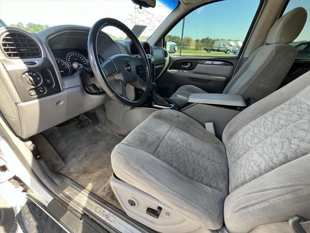 used 2005 GMC Envoy car, priced at $2,995