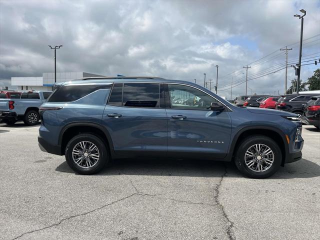 new 2025 Chevrolet Traverse car, priced at $40,195