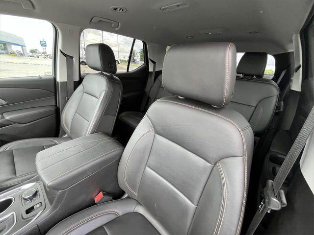 used 2021 Chevrolet Traverse car, priced at $31,995