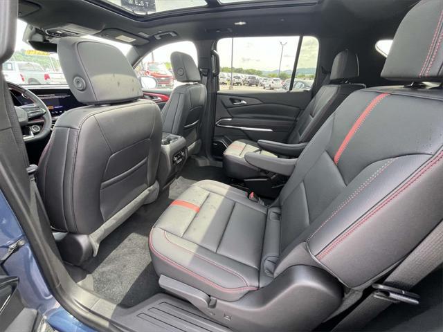 new 2025 Chevrolet Traverse car, priced at $56,595