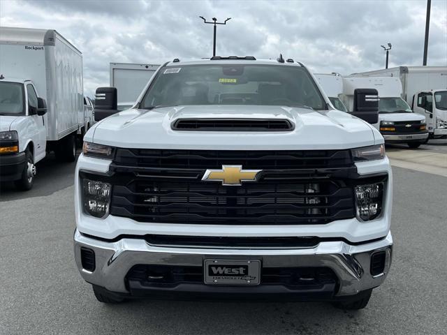 new 2024 Chevrolet Silverado 3500 car, priced at $69,725