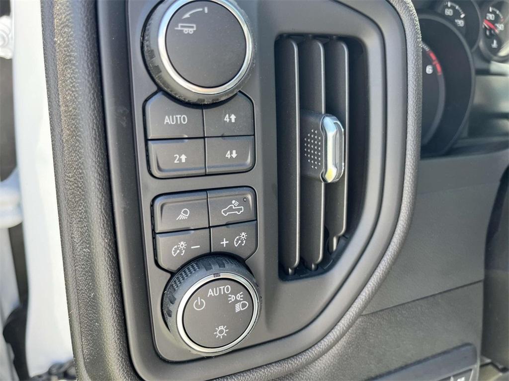 new 2024 Chevrolet Silverado 2500 car, priced at $51,500