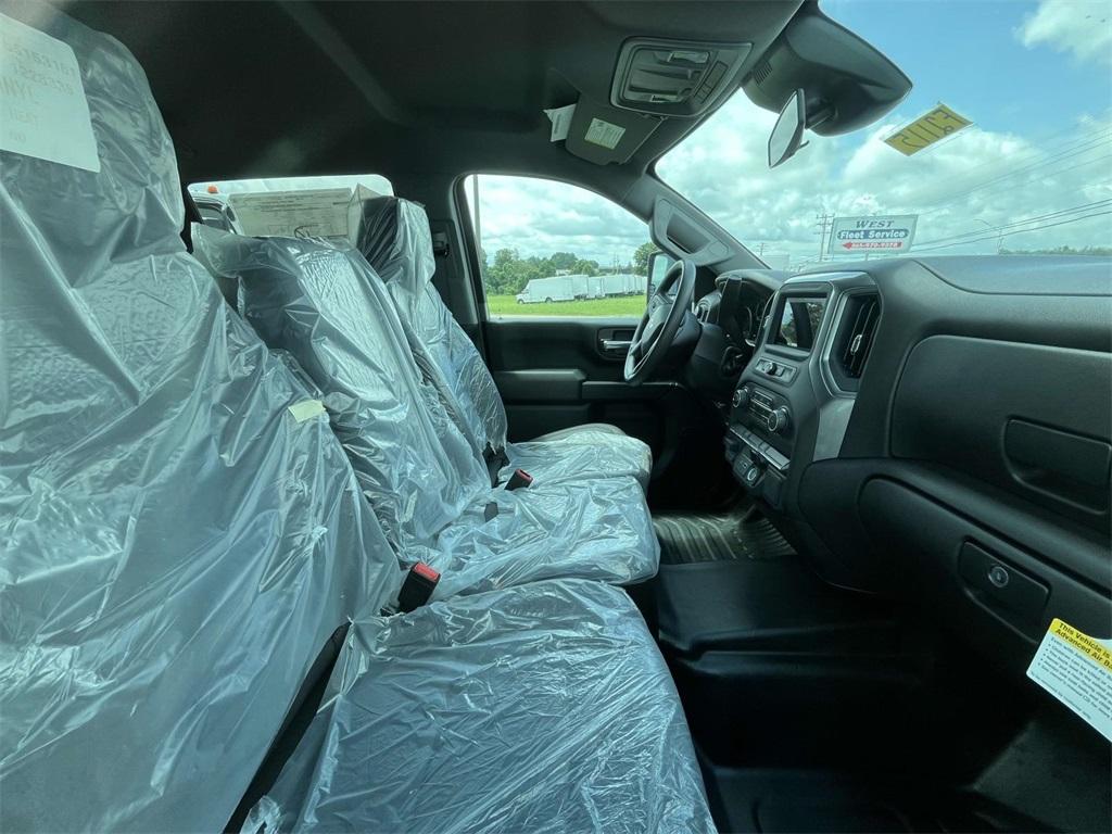 new 2024 Chevrolet Silverado 2500 car, priced at $53,403
